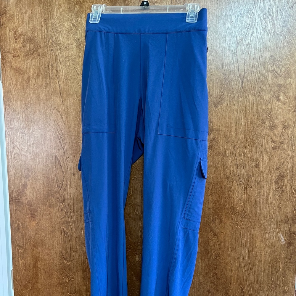 Athleta cargo pant